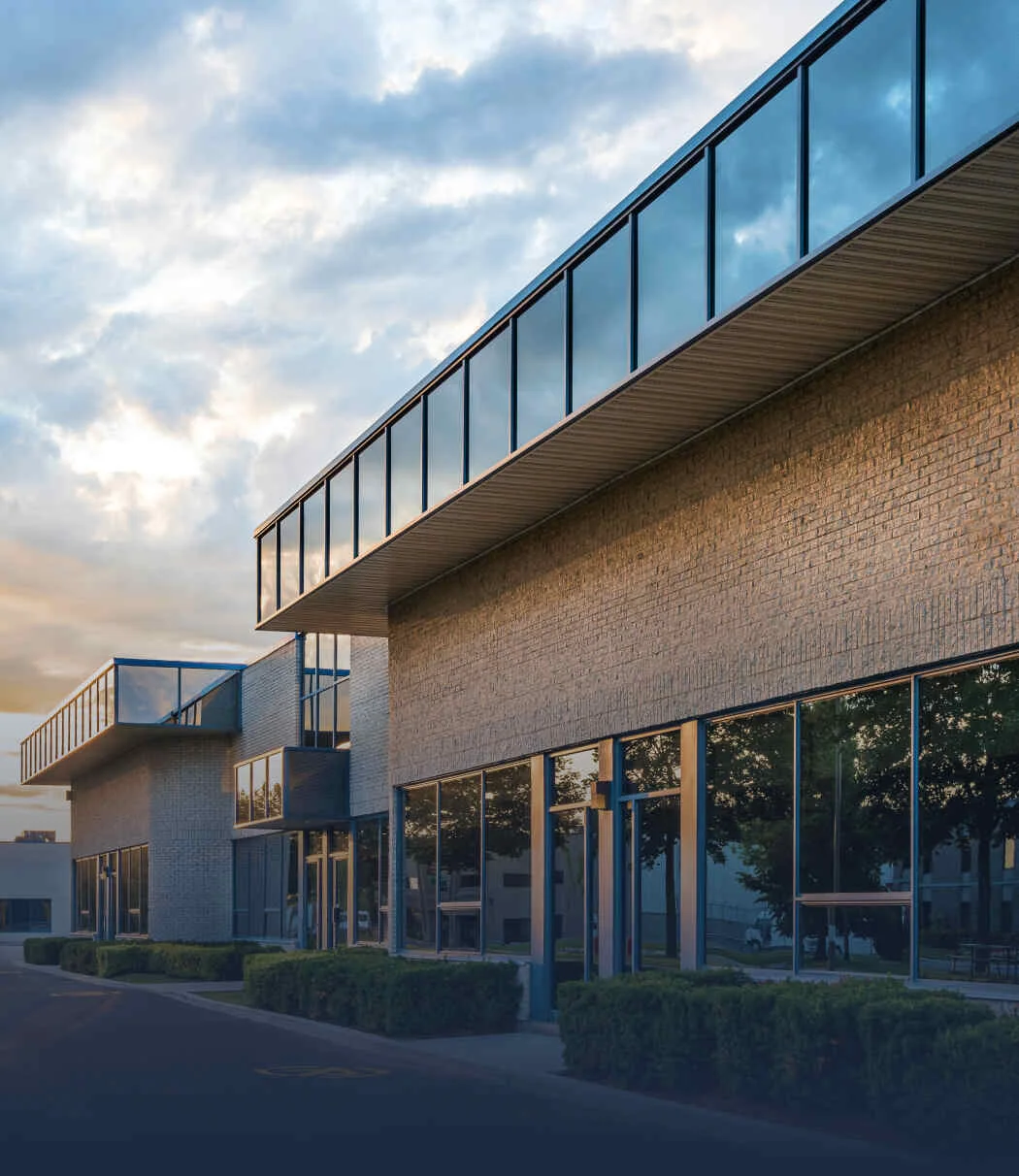 You are currently viewing Retail Shops & Restaurants